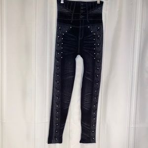 Pearl studded black jeggings